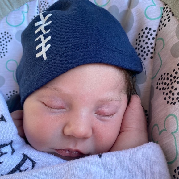 Meet your Posher, Kelly - Picture 3 of 8